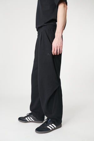 ASSEMBLE A. WIDE SWEATPANTS I BLACK
