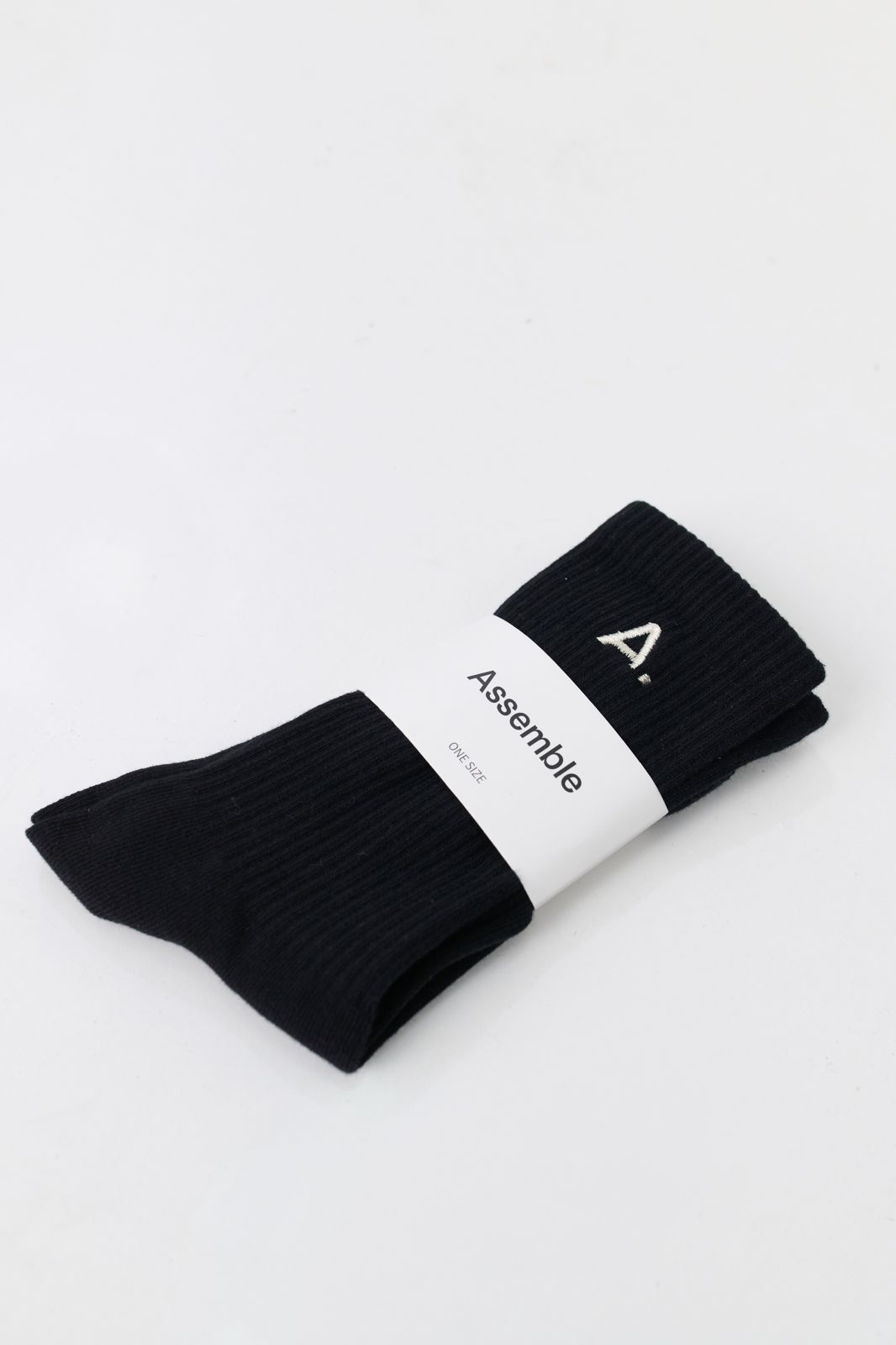 ASSEMBLE A. EMBROIDERY SOCKS I BLACK