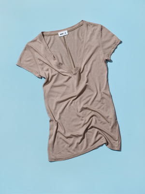 DANA K T- SHIRT V NECK | STONE